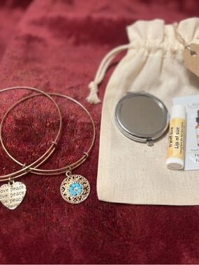 Heart Charm Bangle Bracelet with Turquoise Flower Charm Bangle & Beauty Gift Bag